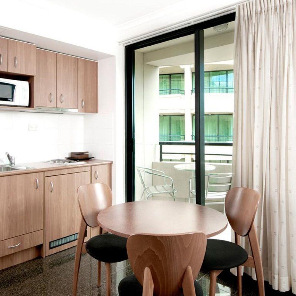Aparthotel Mantra Parramatta à Cité de Cité de Sydney Extérieur photo